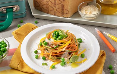 Spaghetti integrali con verdure e crema di Grana Padano