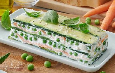 Lasagnetta fredda di verdure di stagione con ricotta, Grana Padano e basilico