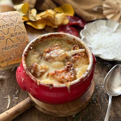 Sopa de pollo y puerros con Grana Padano DOP