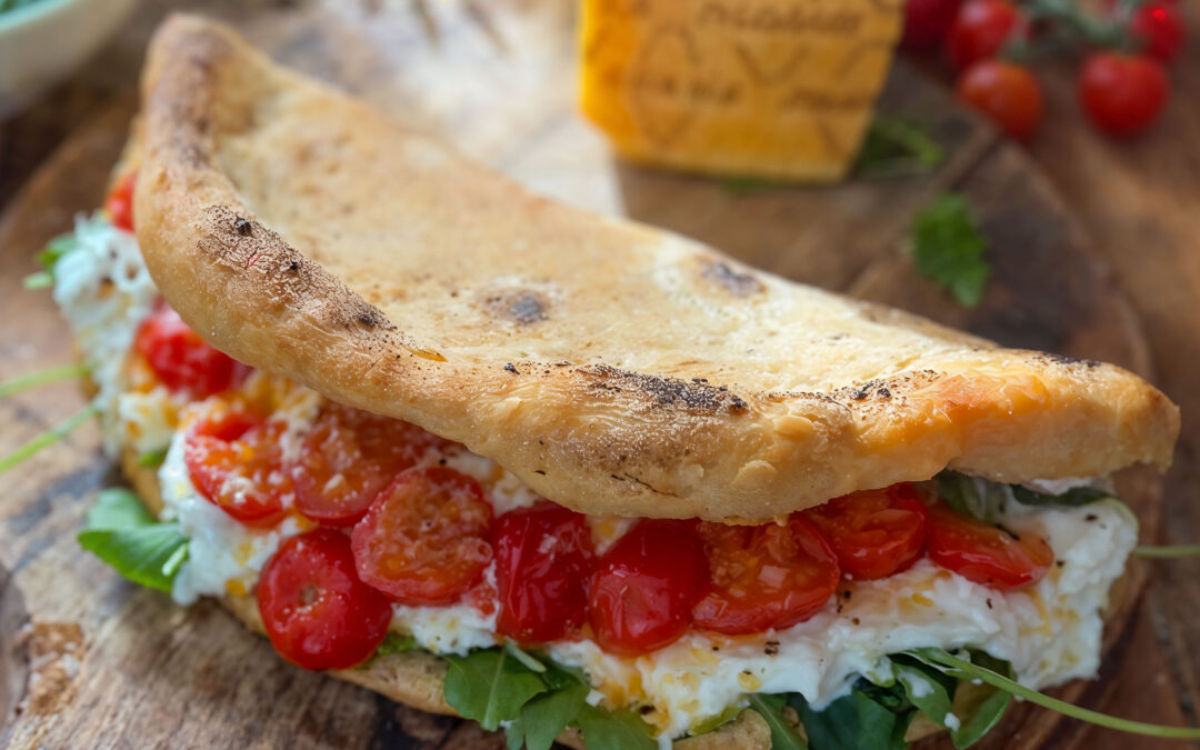 Bocadillo de pizza caprese con Grana Padano