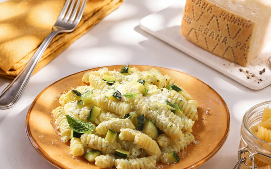 Fusilli with courgettes, ricotta and mint